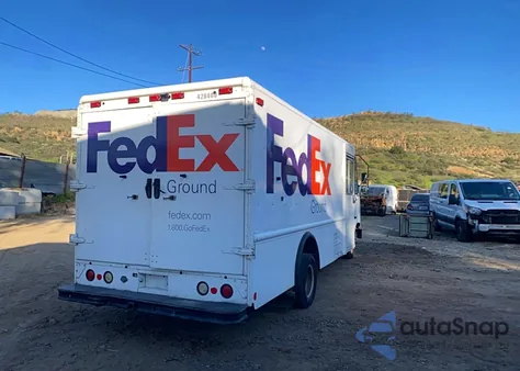 2007 Ford Econoline E350 Super Duty Stripped Chassis z USA, uszkodzony, nr VIN 1FCKE39L77DA84152